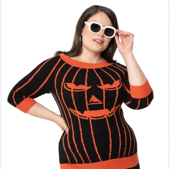 Unique Vintage Black and Orange strip Pumpkin Annaleigh Sweater 1X NEW - Picture 2 of 5